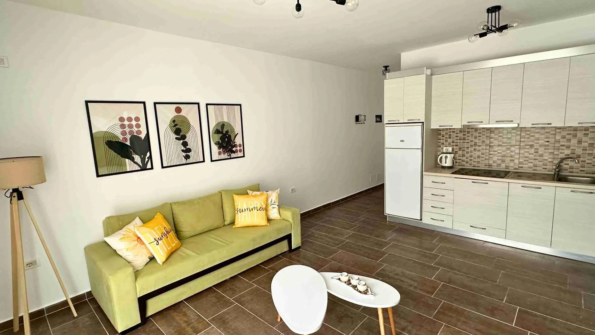 Tropicana Apartments Dhërmi