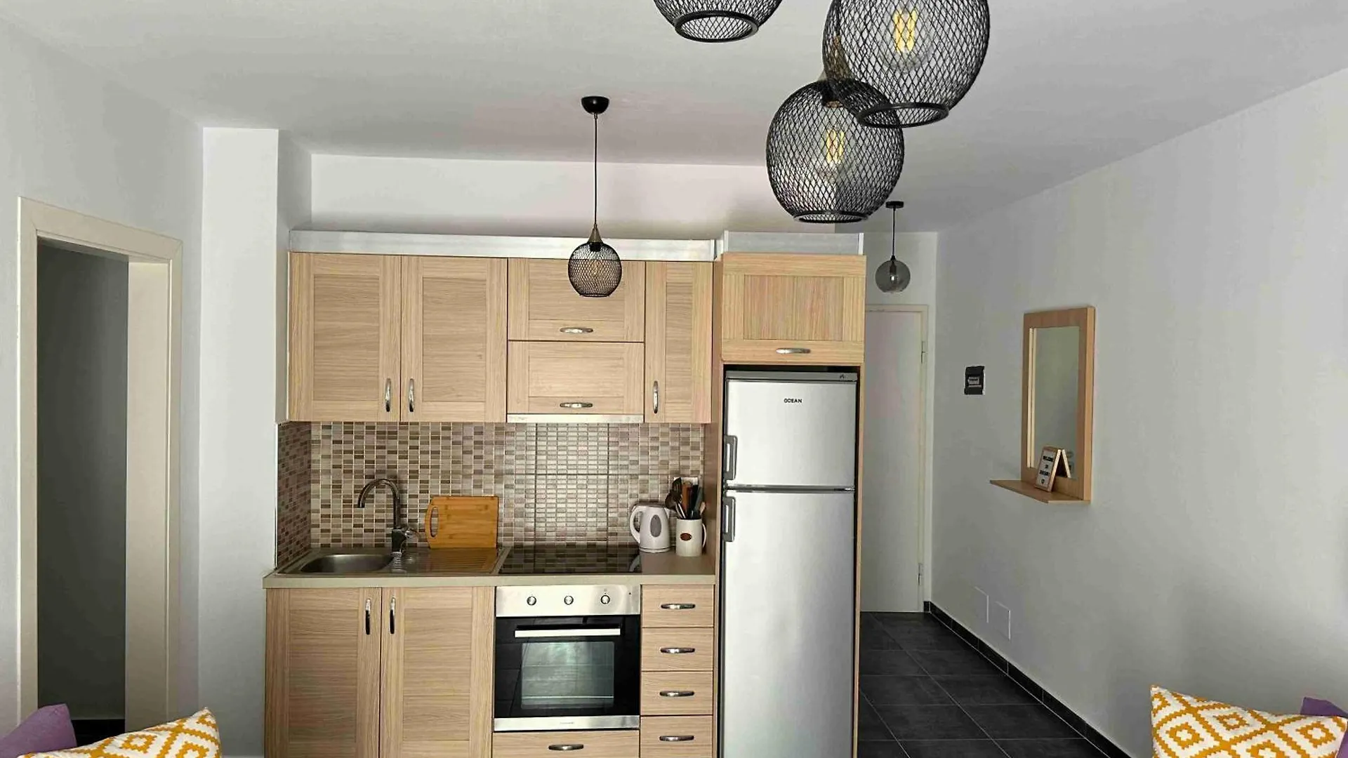 Tropicana Apartments Dhërmi
