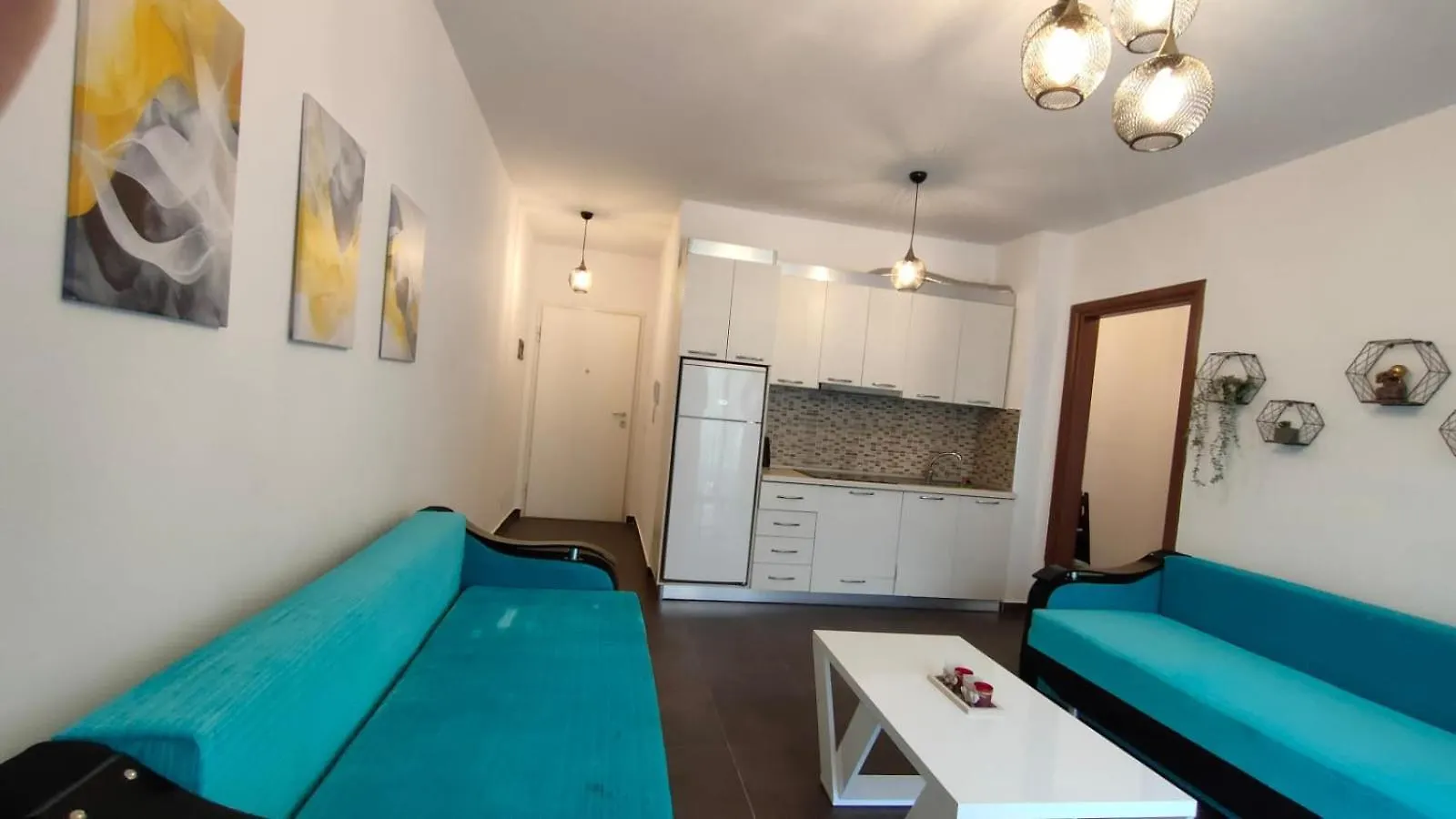 Tropicana Apartments Dhërmi
