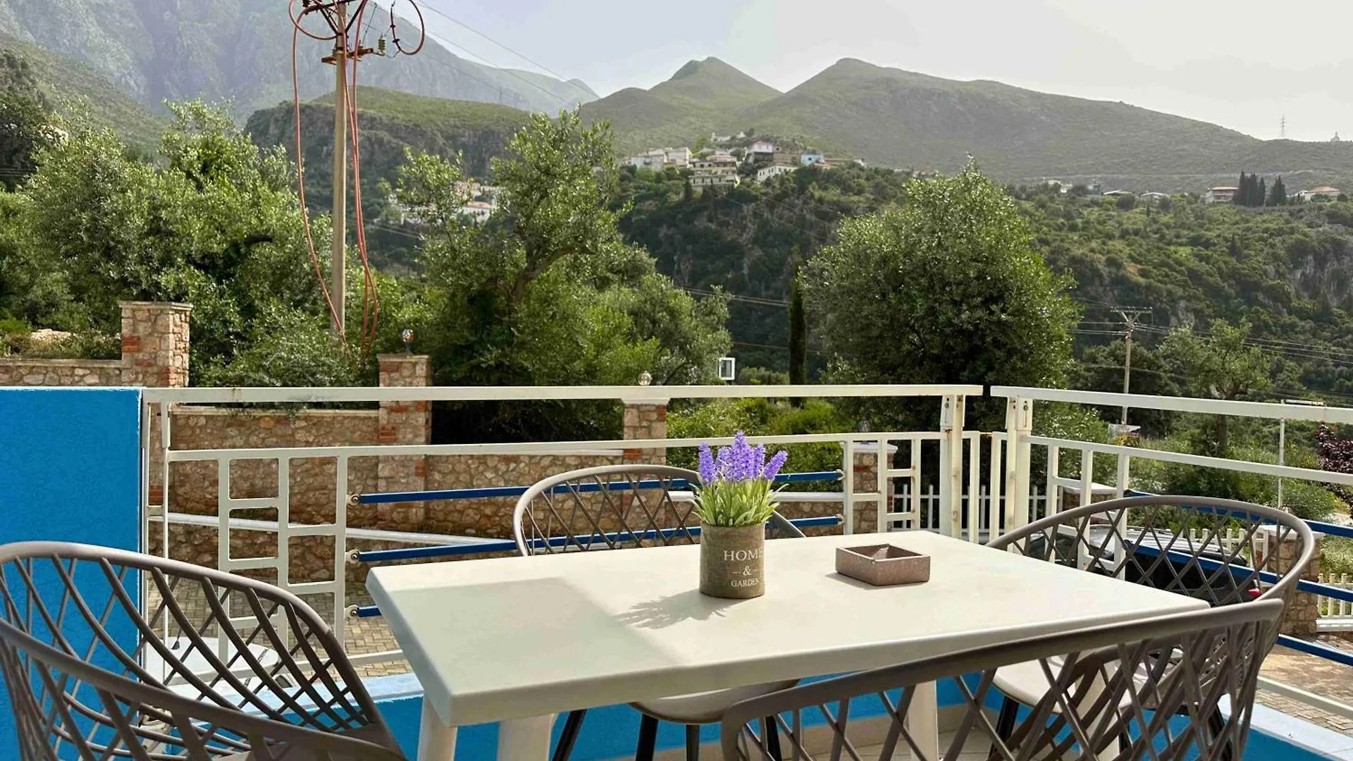 Tropicana Apartments Dhërmi