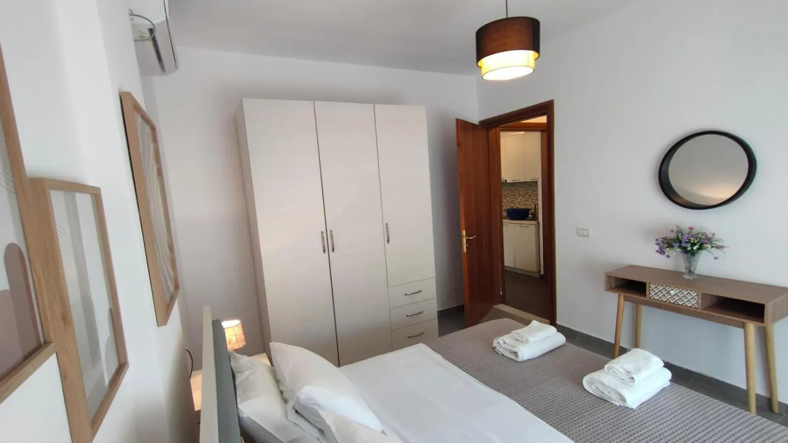 Tropicana Apartments Dhërmi Albánie